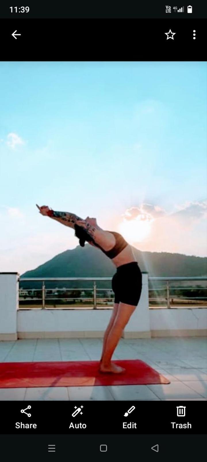 Hotel Divine Palace พุชการ์ ภายนอก รูปภาพ